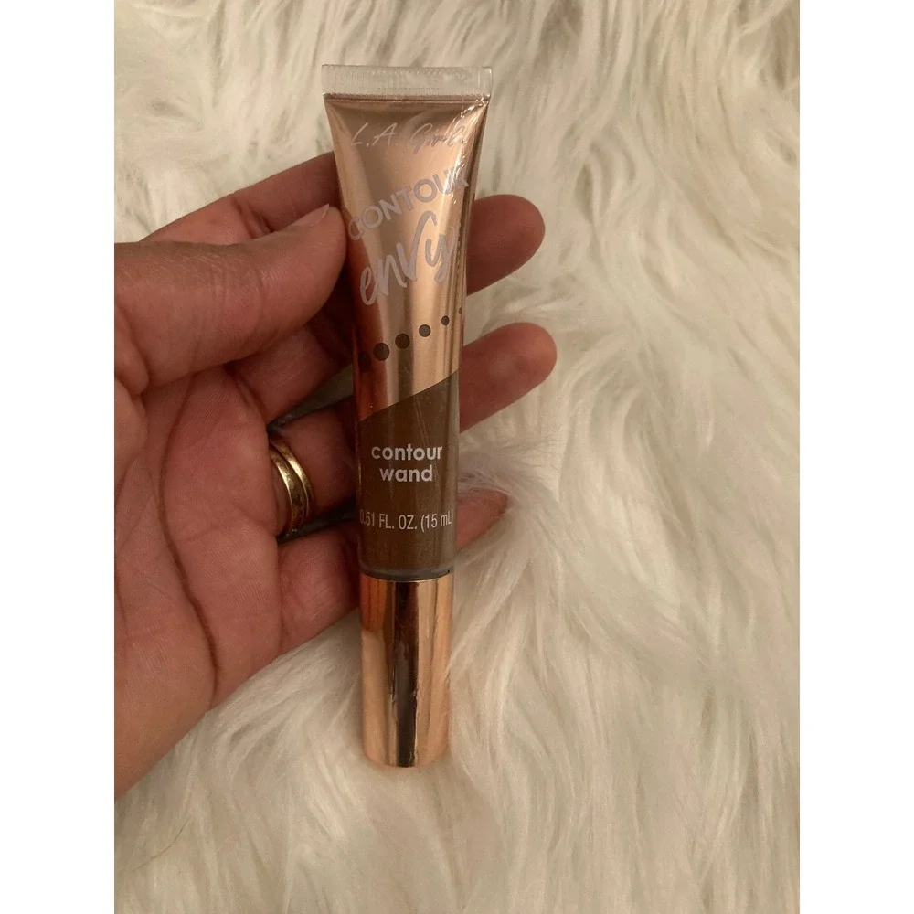 L.A. Girl Contour Envy Wand GBL599 Sunny Daze 0.51oz Brown New Liquid Makeup